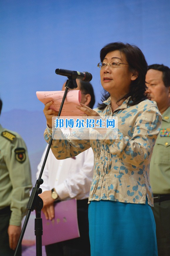 2017年云南三鑫職業(yè)技術(shù)學院大學生征兵集中宣傳報名活動啟動