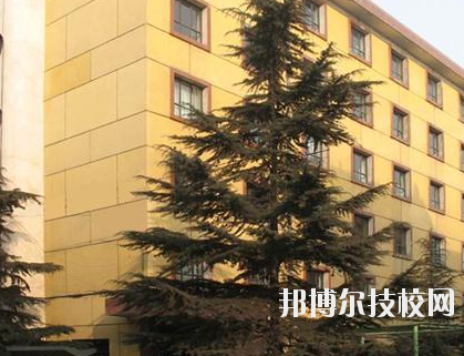 蘭州鐵路技師學(xué)院2020年招生辦聯(lián)系電話(huà)