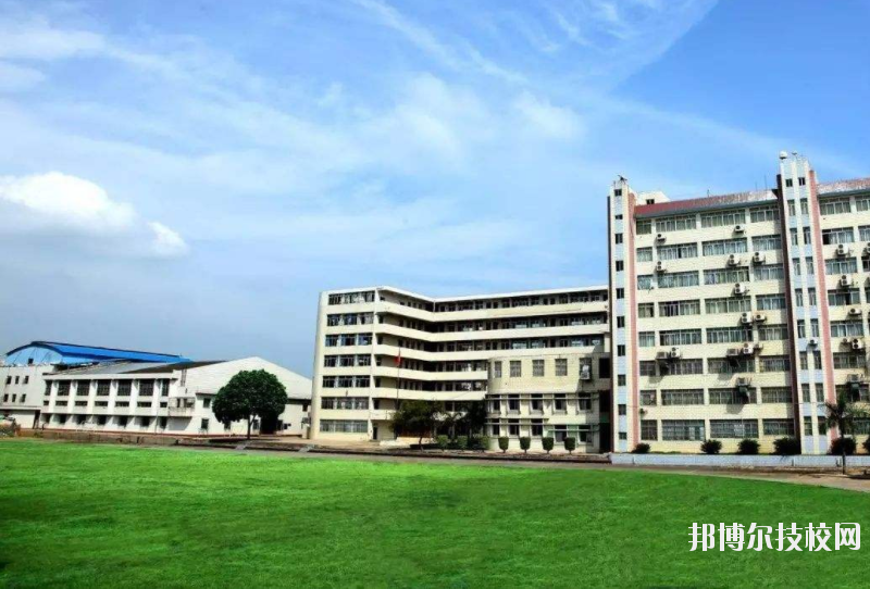 橫山職業(yè)技術(shù)教育中心2020年報名條件、招生要求、招生對象