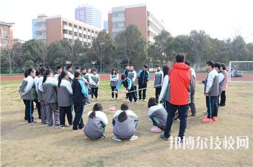 嘉興市建筑工業(yè)學(xué)校2020年報名條件、招生要求、招生對象
