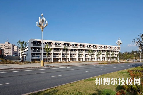 貴州廣播電影電視學(xué)校2020年報(bào)名條件、招生要求、招生對(duì)象