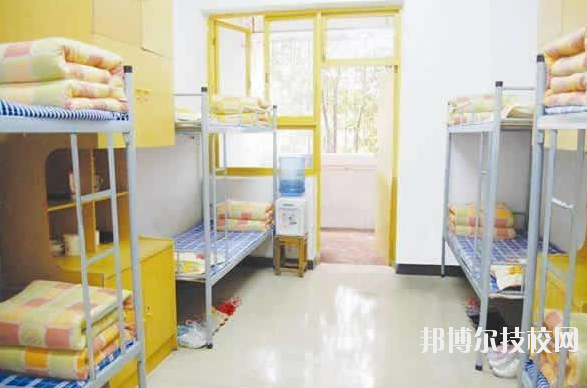 重慶立信職業教育中心2020年宿舍條件