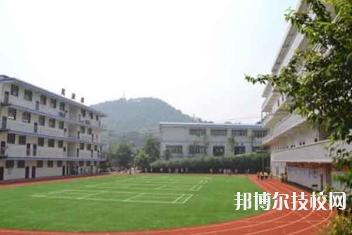 水城職業(yè)技術(shù)學(xué)校2020年報(bào)名條件、招生要求、招生對(duì)象