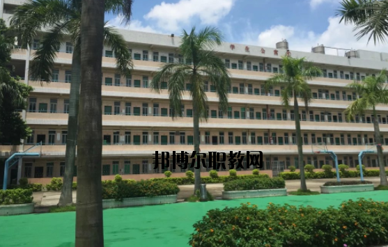 廣州華成理工職業(yè)技術學校怎么樣、好不好