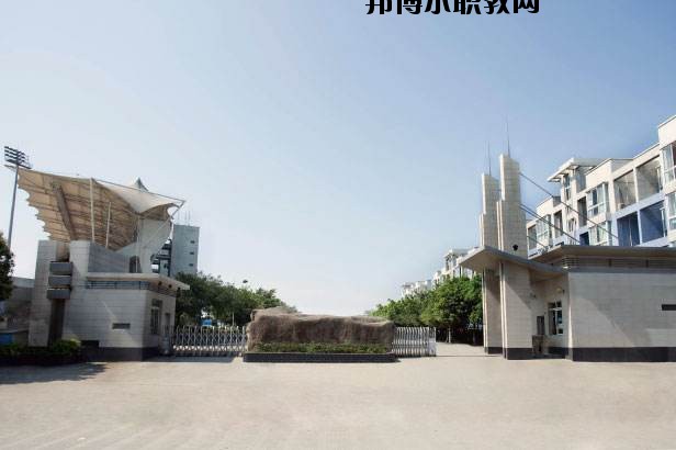 咸豐中等職業(yè)技術(shù)學校2020年報名條件、招生要求、招生對象