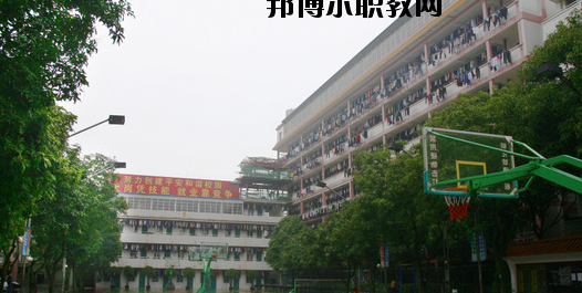 廣西商貿(mào)高級(jí)技工學(xué)校2020年報(bào)名條件、招生要求、招生對(duì)象