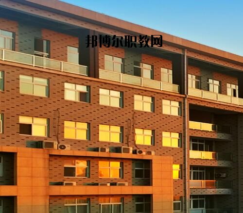 新鄉職業教育中心2021年報名條件、招生對象
