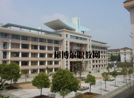 贛州服裝職業(yè)技術(shù)學(xué)校2020年報名條件、招生要求、招生對象
