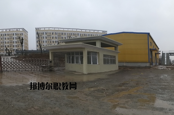 黃石第一技工學(xué)校2020年報名條件、招生要求、招生對象