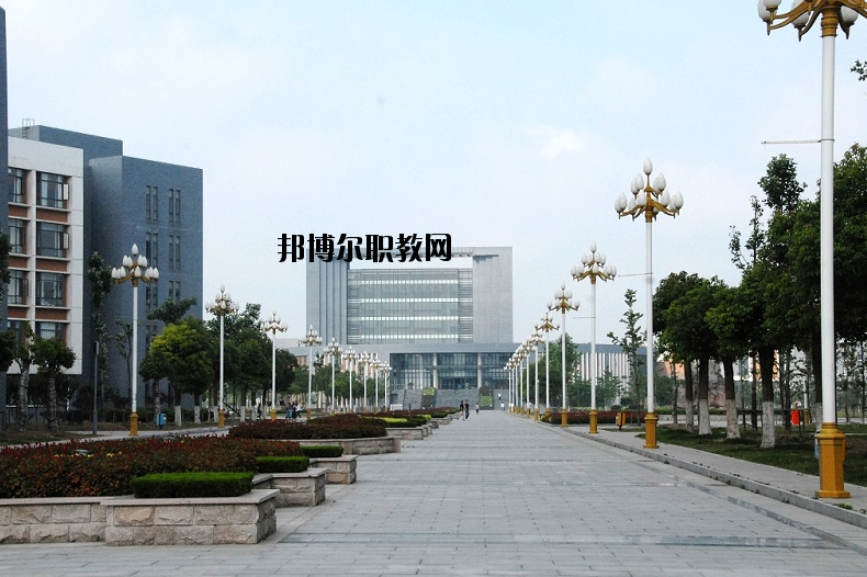 鹽城師范學院怎么樣、好不好
