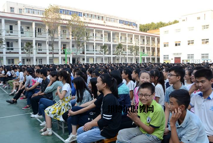 南陽第二中等職業(yè)學(xué)校2021年報(bào)名條件、招生要求、招生對象