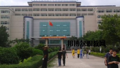 梅州技師學(xué)院2020年報(bào)名條件、招生要求、招生對(duì)象