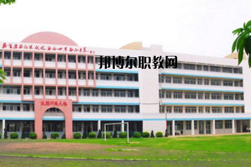 廣東輕工業技師學院2020年招生辦聯系電話