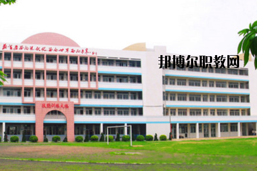 廣東輕工業(yè)技師學院學校怎么樣、好不好