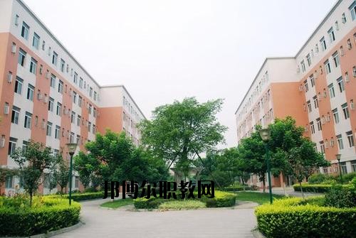成都信息工程職業(yè)技術(shù)學(xué)校2020年報(bào)名條件、招生要求、招生對(duì)象