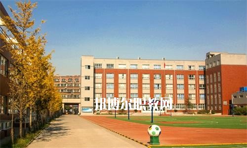 延津無(wú)線電技術(shù)學(xué)校2021年學(xué)費(fèi)、收費(fèi)多少