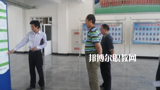 蘆山縣職業(yè)高級中學2020年報名條件、招生要求、招生對象