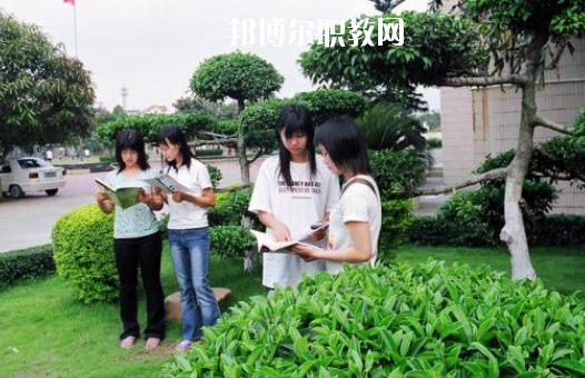 廣州市番禺區(qū)職業(yè)技術(shù)學(xué)校2020年報(bào)名條件、招生要求、招生對(duì)象