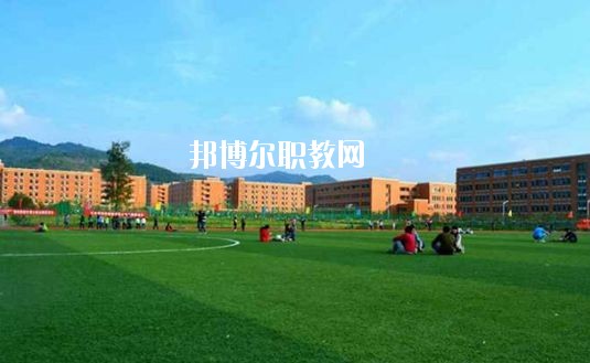 漯河市第二中等專業學校2021年報名條件、招生要求、招生對象
