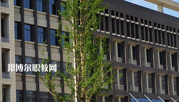 安徽天柱山旅游學(xué)校2021年報(bào)名條件、招生要求、招生對(duì)象