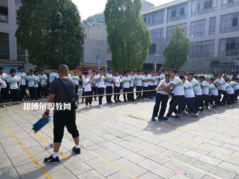 臨滄財貿(mào)學(xué)校2021年學(xué)費(fèi)、收費(fèi)多少