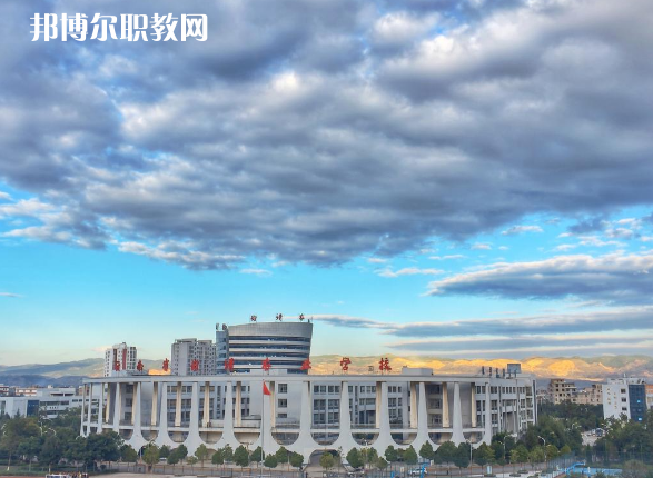 云南曲靖農業學校2021年報名條件、招生要求、招生對象