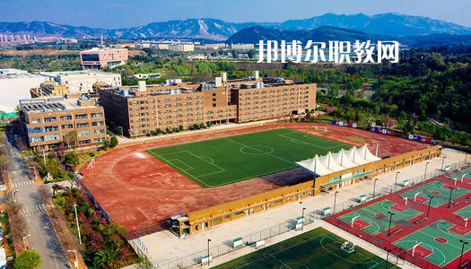 云南藝術(shù)學(xué)校2021年報名條件、招生要求、招生對象