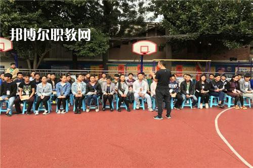 四川省彝文學(xué)校2021年報(bào)名條件、招生要求、招生對象