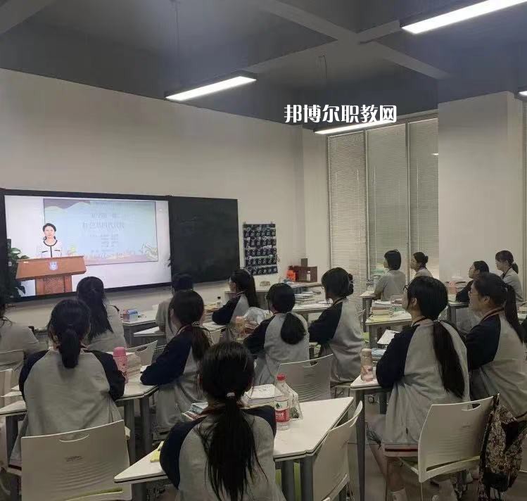 江蘇南京技師學(xué)院2022年報(bào)名條件、招生要求、招生對(duì)象