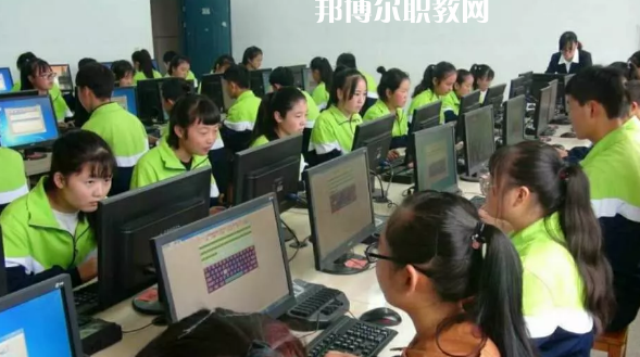 甘肅寧縣職業(yè)中等專業(yè)學(xué)校怎么樣、好不好