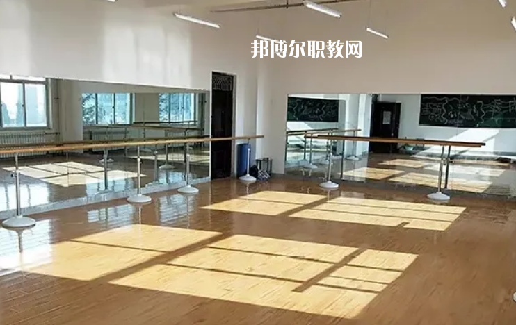 甘肅東方航空高鐵學(xué)校2022年報(bào)名條件、招生要求、招生對(duì)象 