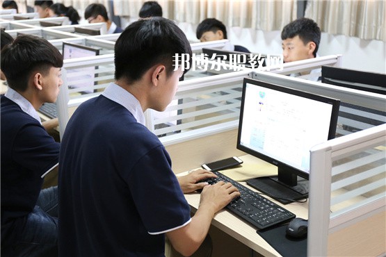 石家莊財經(jīng)商貿(mào)學(xué)校2022年報名條件、招生要求、招生對象