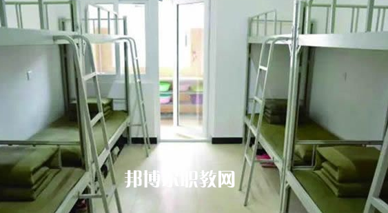 貴州金蓉?zé)o線(xiàn)電技工學(xué)校