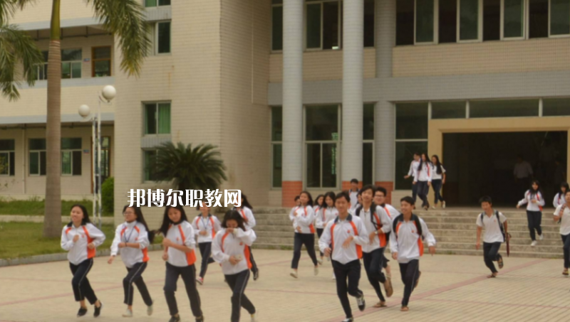汕頭潮陽區(qū)職業(yè)技術(shù)學(xué)校2022年報(bào)名條件、招生要求、招生對象