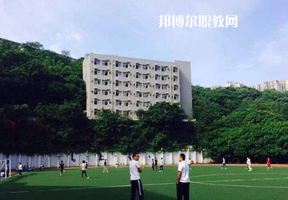 重慶九龍坡職業(yè)教育中心2022年報(bào)名條件、招生要求、招生對(duì)象