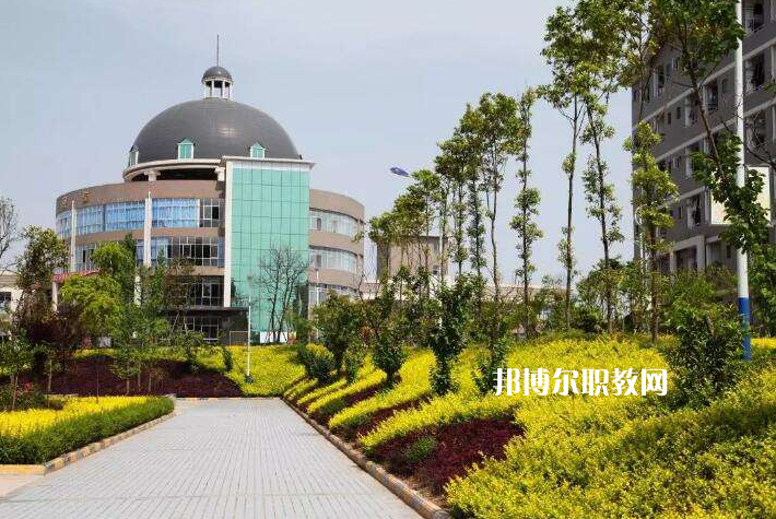 重慶涪陵區(qū)職業(yè)教育中心2022年報(bào)名條件、招生要求、招生對象