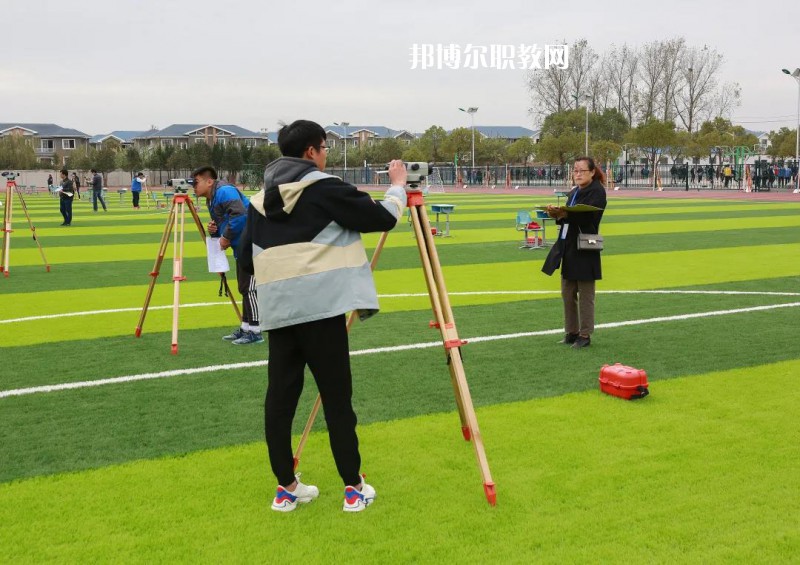鹽城市經貿高級職業學校2022年報名條件、招生要求、招生對象
