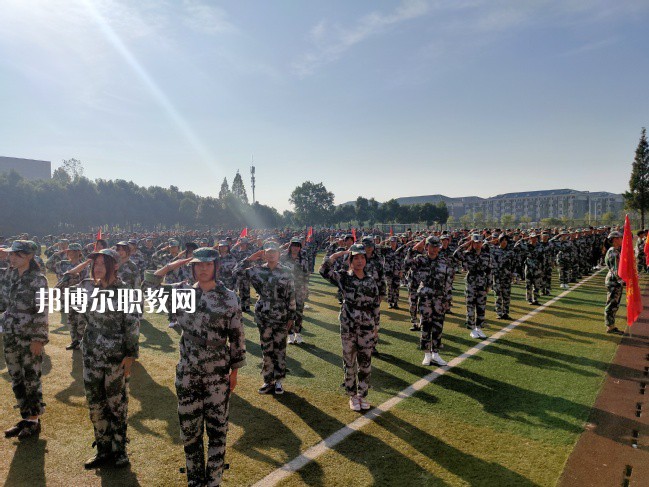 六安市職業(yè)學(xué)校(中專部)2022年報名條件、招生要求、招生對象