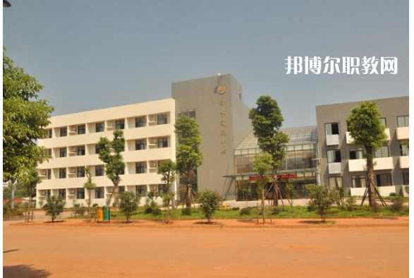 會(huì)東縣職業(yè)技術(shù)學(xué)校2022年報(bào)名條件、招生要求、招生對(duì)象