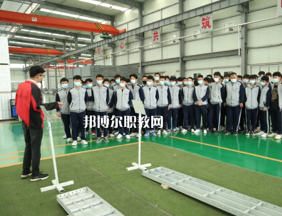 邯鄲建筑工程中專學(xué)校2022年報(bào)名條件、招生要求、招生對象