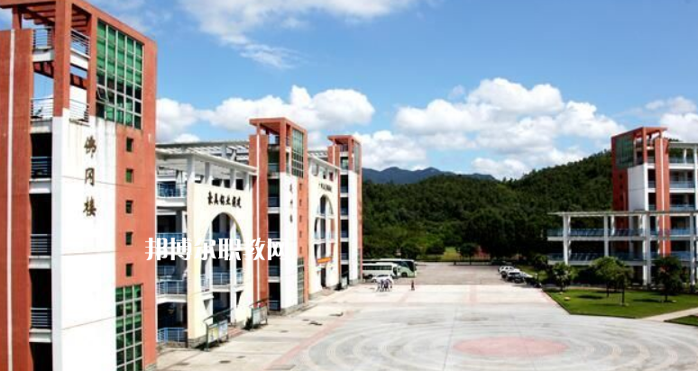 云南監獄管理局技工學校2022年報名條件、招生要求、招生對象