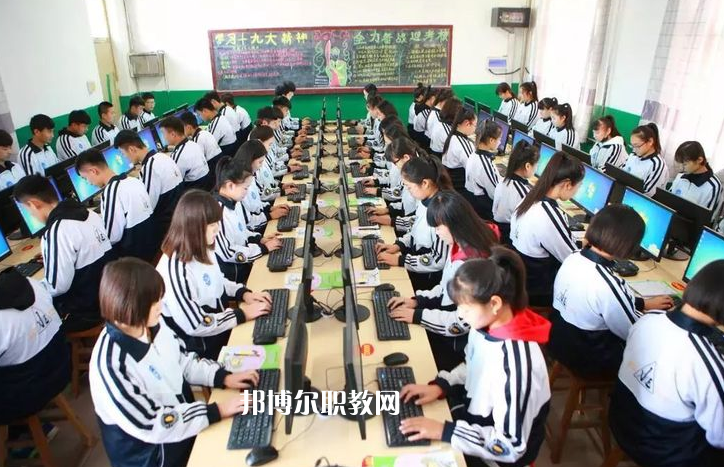 唐山市豐南區(qū)職業(yè)技術(shù)教育中心2022年報名條件、招生要求、招生對象