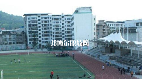 牟定縣職業(yè)高級中學(xué)2022年報名條件、招生要求、招生對象