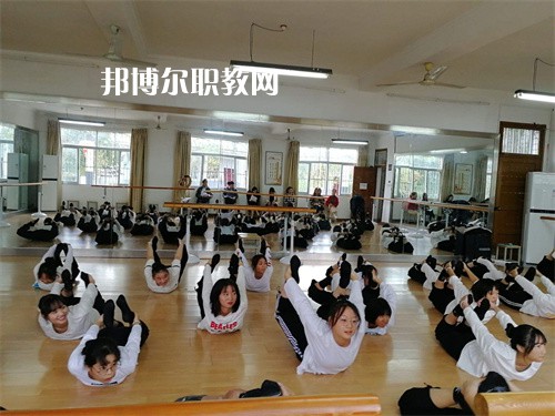 黃山炎培職業(yè)學校2022年報名條件、招生要求、招生對象