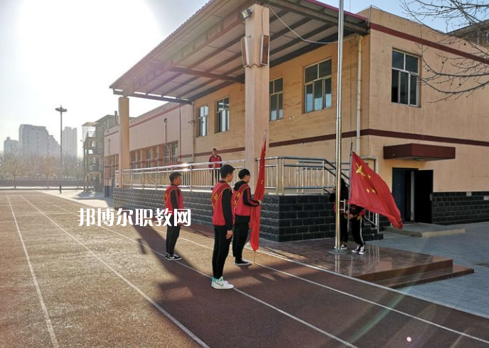 唐山路南職業(yè)技術學校2022年報名條件、招生要求、招生對象