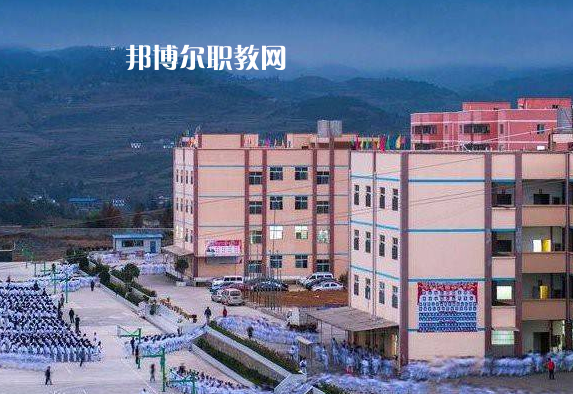 畢節(jié)工業(yè)學(xué)校2022年報(bào)名條件、招生要求、招生對象
