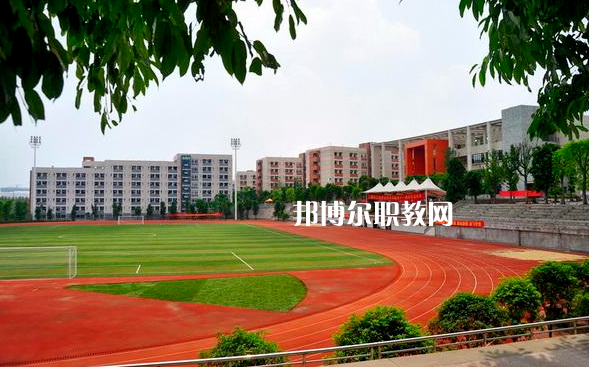 重慶建峰工業(yè)集團(tuán)有限公司技工學(xué)校2022年報(bào)名條件、招生要求、招生對(duì)象