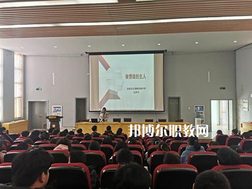 江蘇如皋第一中等專業學校2022年報名條件、招生要求、招生對象
