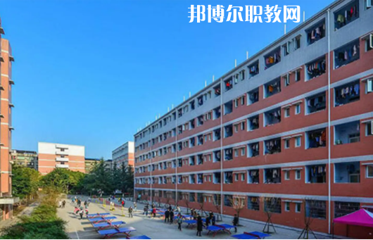 四川育英醫養科技技工學校2022年怎么樣、好不好
