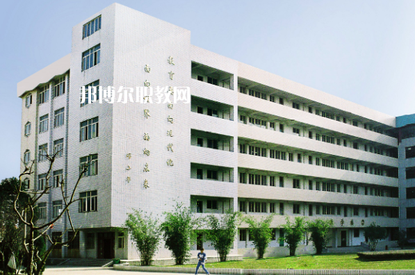 武漢技師學(xué)院2022年報名條件、招生要求、招生對象